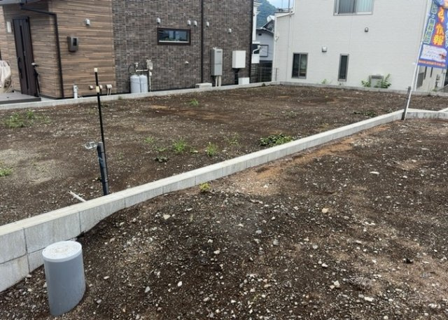 土地探しをしていると都市計画区域という言葉を目にすると思います。法律によって、都道府県知事や国土交通大臣が指定するエリアのことを指しており、都市計画区域は市街化区域と市街化調整区域に分けられています。