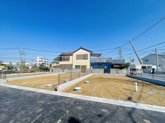 対象地：B区画　敷地約30坪　ブロックフェンス施工済　市街化調整区域ですが、どなたでも建築可能です！