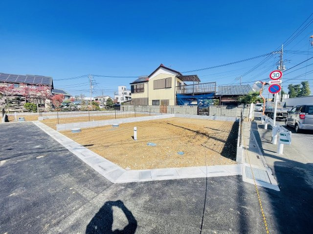 対象地：B区画　敷地約30坪　ブロックフェンス施工済　市街化調整区域ですが、どなたでも建築可能です！