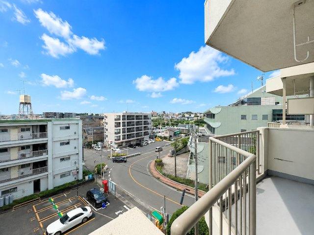 ◆日当たり良好なバルコニー！毎日のお洗濯にも嬉しいですね！
