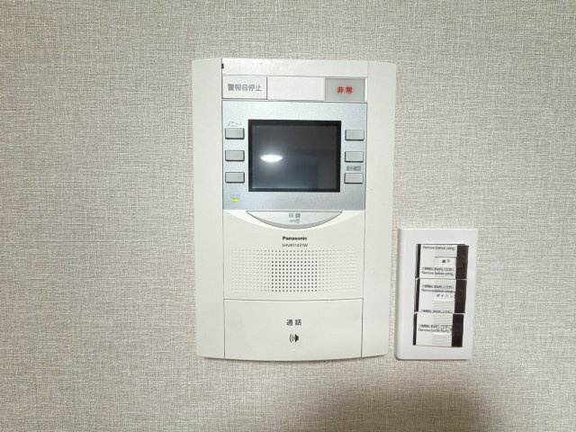 【防犯】TVモニター付きインターホン、防犯にも安心です♪