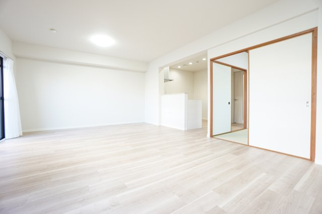 室内フルリノベーション物件！いつでもご内覧可能です！お気軽にお問い合わせください♪
