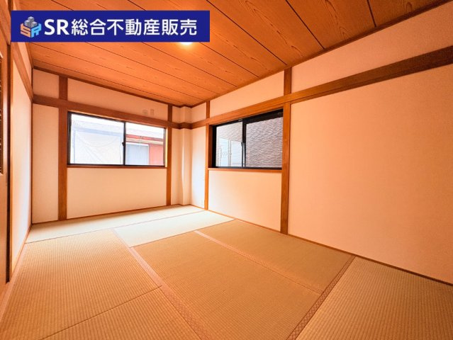 【2階7.5帖】い草の香りが落ち着く和室は趣味部屋としても◎　