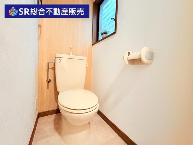 トイレが2箇所にあるので、帰宅時や朝の支度の際も便利です★　