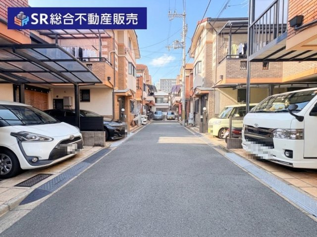 当日予約も大歓迎です！土日祝、雨の日やお子様連れのお客様の送迎も可能ですのでお気になさらずお問合せ下さい。お仕事終わりのお時間にも柔軟に対応致しますのでお気軽にお申し付け下さいませ。　