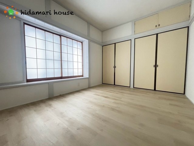 2階洋室：6帖