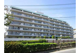 日商岩井牛田マンションの外観