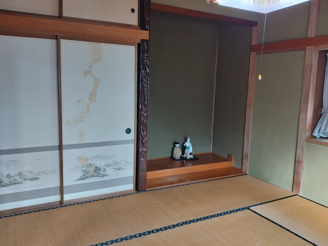 2階和室　8帖