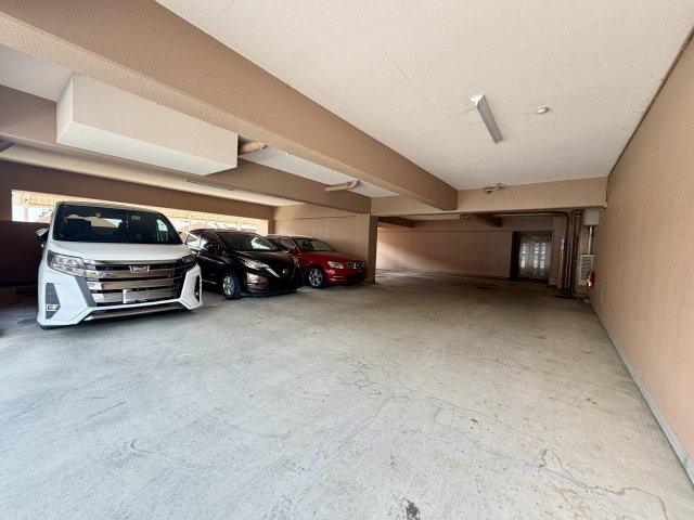 敷地内駐車場