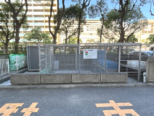 敷地内ゴミ置き場です！