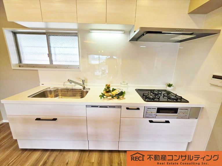 R7年4月にリフォーム済みの綺麗な室内です！
