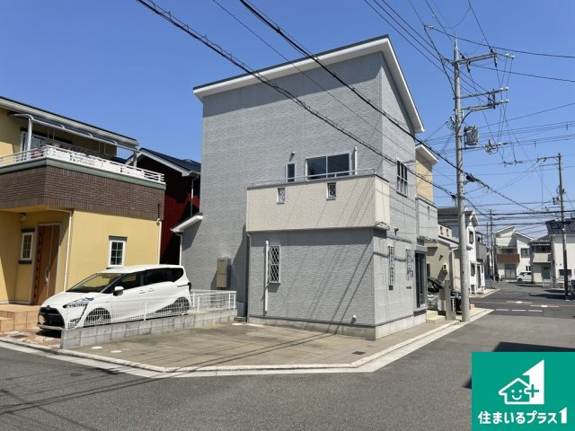 外観：327002277208