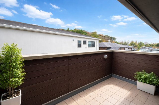 広々としたバルコニーです