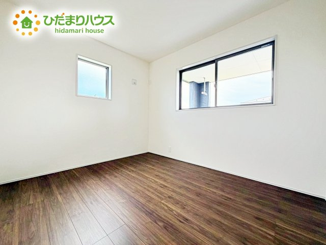 夏場に心地良いひんやり感はフローリングならでは☆彡