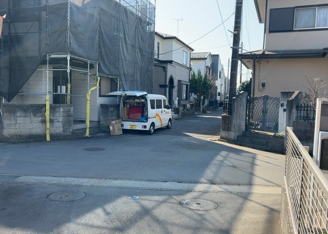 桜や紅葉の名所に出かける人は多いと思いますが、家にいながら季節の移ろいを感じる生活を送りませんか？リビングや窓から見える景色が生活を彩るワンポイントに！現地から見える景色を堪能してみては如何でしょう。