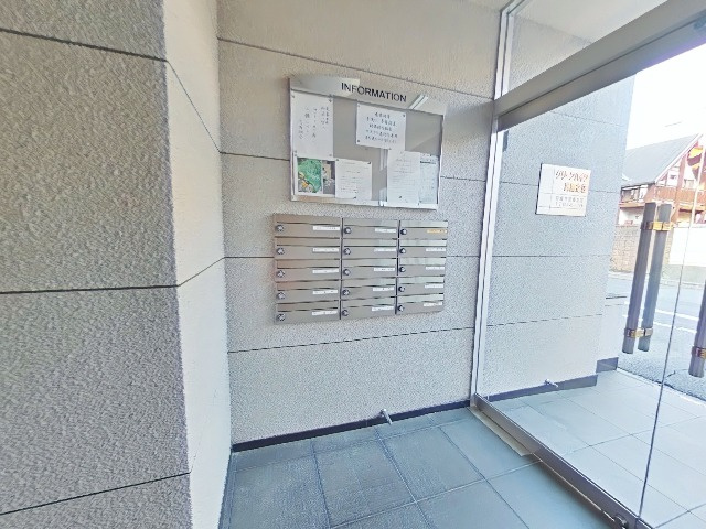 エントランスです