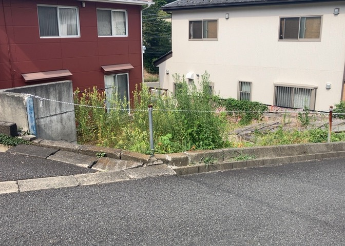 土地探しをしていると都市計画区域という言葉を目にすると思います。法律によって、都道府県知事や国土交通大臣が指定するエリアのことを指しており、都市計画区域は市街化区域と市街化調整区域に分けられています。