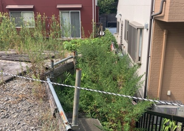 家を建てる前提で土地を探している場合、地盤の丈夫さは譲れない条件の一つです。地盤が脆弱だと追加工事が必要となります。また、過去に地盤沈下や液状化現象を起こした土地は、できるだけ避けた方がいいでしょう。