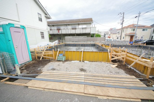 令和8年5月3日撮影　建築中