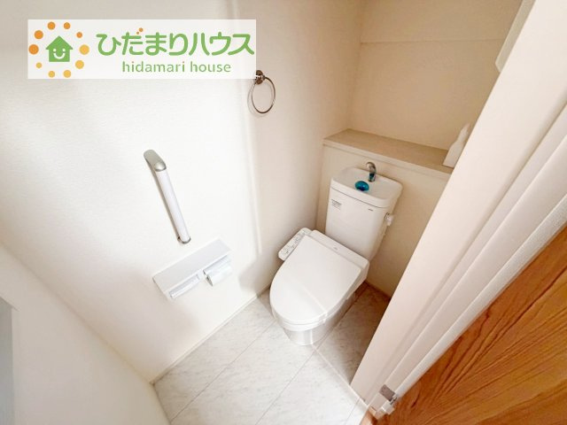 トイレは1F、2F共に完備！取り合いになることがありませんね(^^)/