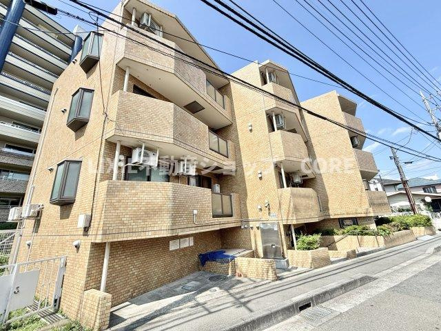 見学はしたいけど見に行く暇がないという方、仕事終わり等にご見学が出来るようサポートします。