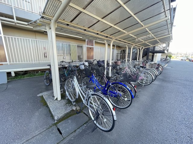 越谷スカイハイツB棟