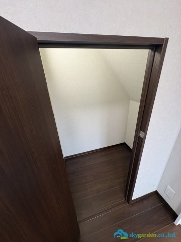 ちょっとした収納スペースも充実しています