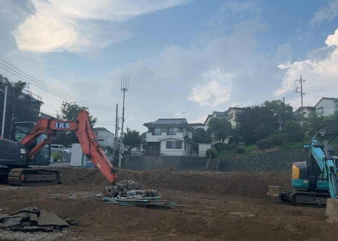 最寄り駅が近いなどの交通アクセスが良い土地だと暮らしやすいですよね。通勤・通学の観点から土地を選ぶことも大切です！自身や家族のライフワークからあったの物件を探しましょう！当社営業がお力になります！