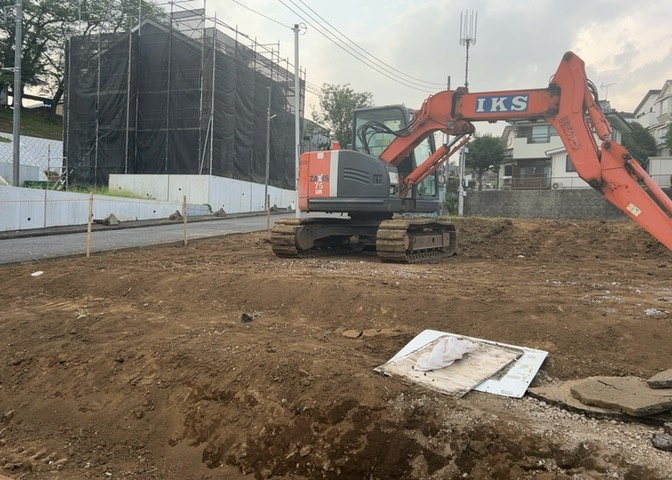 土地探しをしていると都市計画区域という言葉を目にすると思います。法律によって、都道府県知事や国土交通大臣が指定するエリアのことを指しており、都市計画区域は市街化区域と市街化調整区域に分けられています。