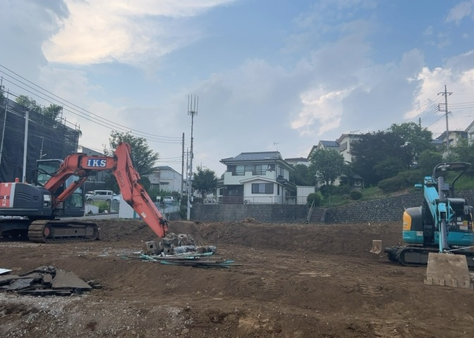 物件の詳細については、現地を見てわかること以外に、役所や法務局などで調べないとわからないことがあります。そのため、現地に行く場合は、もしこの物件を買ったらどのような生活ができるかをイメージしましょう。