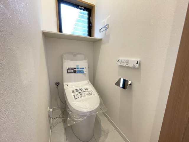 トイレが2か所あるので混みがちな朝も安心です　