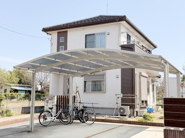 お庭もあるので、家庭菜園やガーデニングなどいかがでしょう？