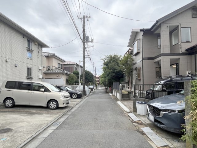車や自転車があれば、江の島などの湘南海岸エリアにも、歴史ある鎌倉の寺社仏閣エリアにも気軽に遊びに行ける立地です。