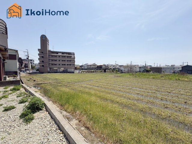 ●資料・カタログのご請求無料●現在南側には建物はございませんので、とても陽当り・通風良好です！