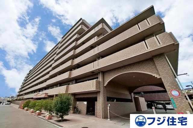 外観：327002229038