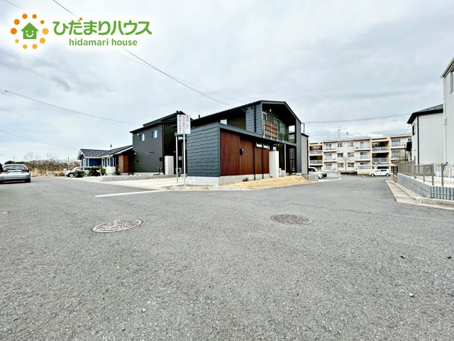 開発された綺麗な道路ですので、車の行き違いもスムーズです(^^♪