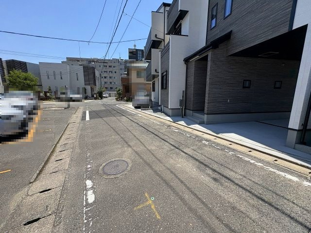 現地写真。前面道路です。