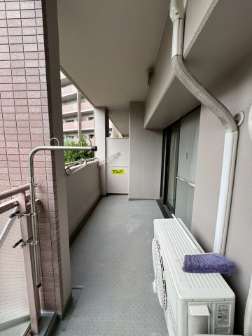 【シンフォニアみなみが丘C棟のバルコニー】