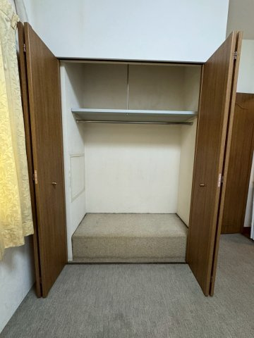 【シンフォニアみなみが丘C棟の収納】