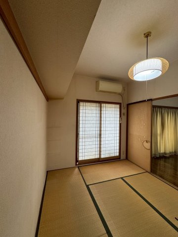 【シンフォニアみなみが丘C棟の和室】