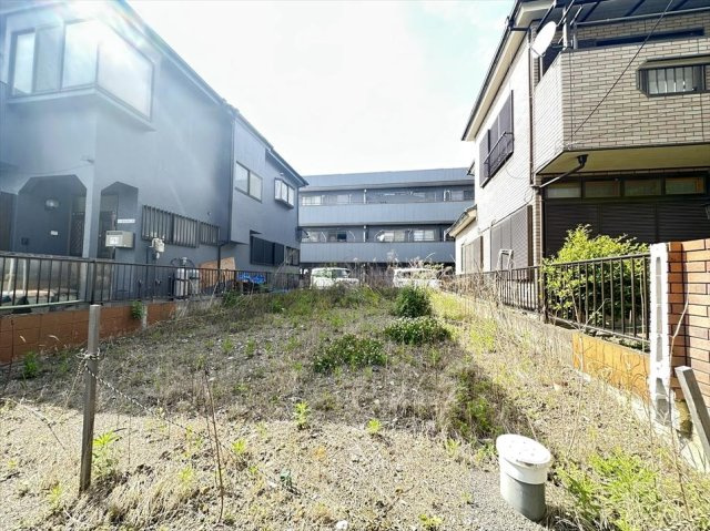 販売現地／2025年5月15日撮影　　南道路に面した明るく開放的な立地。
