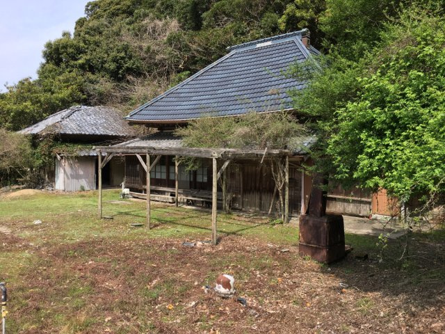 古家付なのでDIYで手直ししながら快適な空間に♪