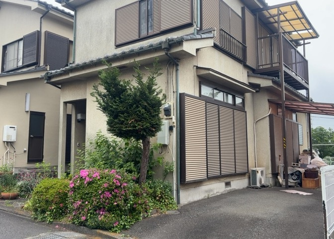 物件の詳細については、現地を見てわかること以外に、役所や法務局などで調べないとわからないことがあります。そのため、現地に行く場合は、もしこの物件を買ったらどのような生活ができるかをイメージしましょう。