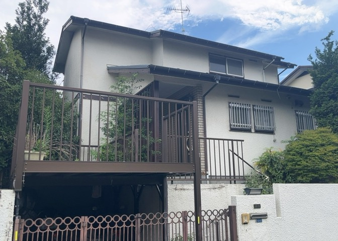 土地探しをしていると都市計画区域という言葉を目にすると思います。法律によって、都道府県知事や国土交通大臣が指定するエリアのことを指しており、都市計画区域は市街化区域と市街化調整区域に分けられています。