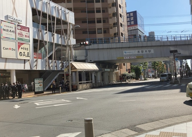 眺望の良さを楽しめるダイニングキッチンで家族団らんの時間を過ごしてはいかがでしょうか。バルコニーから見える景色を家族で眺める時間は、時間が経つのを忘れてしまいそうですね。是非、現地を見に行きましょう！