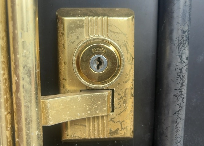 当然のことではありますが、オートロックやセンサーライト、ホームセキュリティーなどの防犯設備があれば、小さいお子様がいるご家庭も安心ですよね！まず物件購入の際は、防犯設備もチェックするようにしましょう。