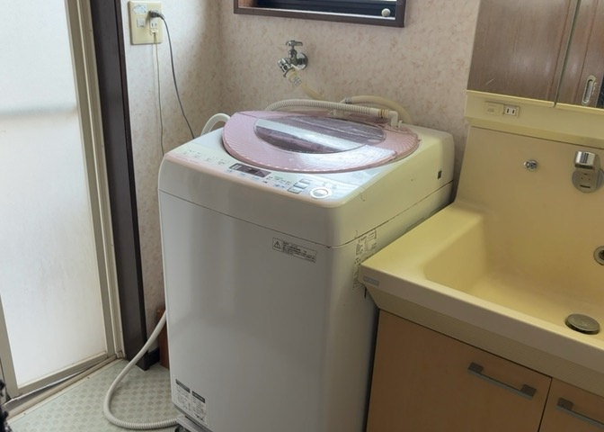 ランドリースペースも気になります。洗濯機置場があり「洗う、干す、取り込む、アイロンがけ、たたむ」など、洗濯に関する家事をするための空間です。広さや収納など付帯設備も含めて、詳細は現地でご確認ください。