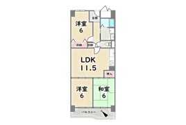 桂川ハイツ5号館の外観