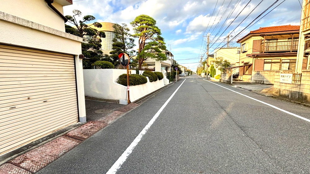 前面道路含む現地写真