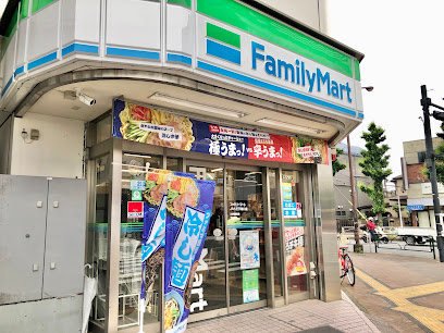 ファミリーマートJR八王子南口店まで徒歩6分